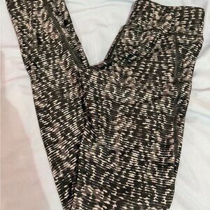 The North Face Black and Gray Patterned Leggings